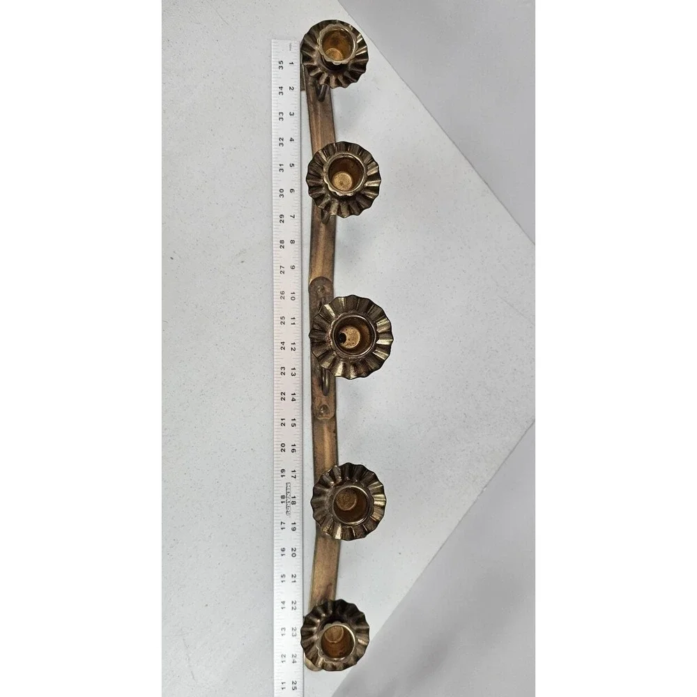 The Unbranded Brand vintage arm